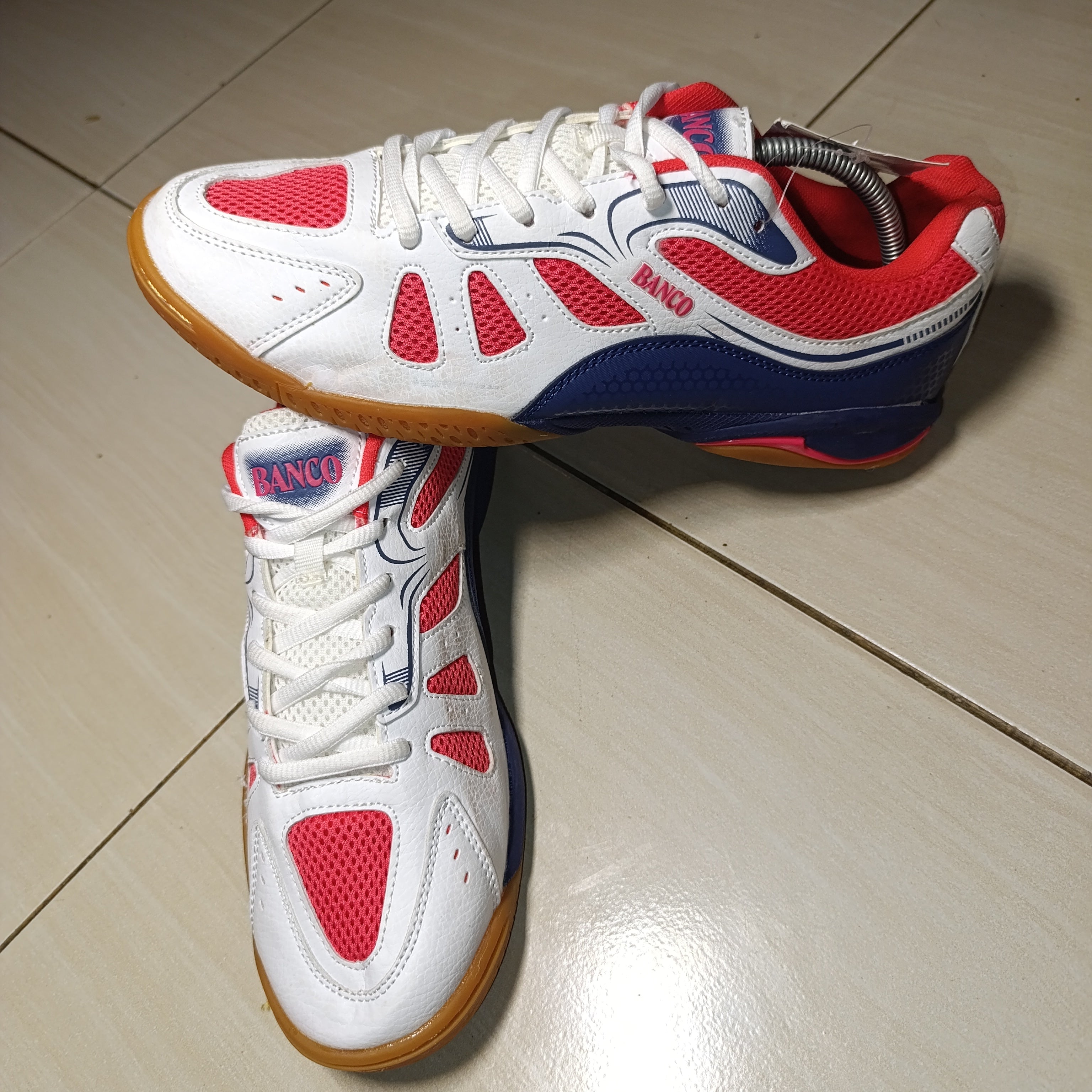 Banco Red-White Indoor Court Sneakers – Performance & Comfort
