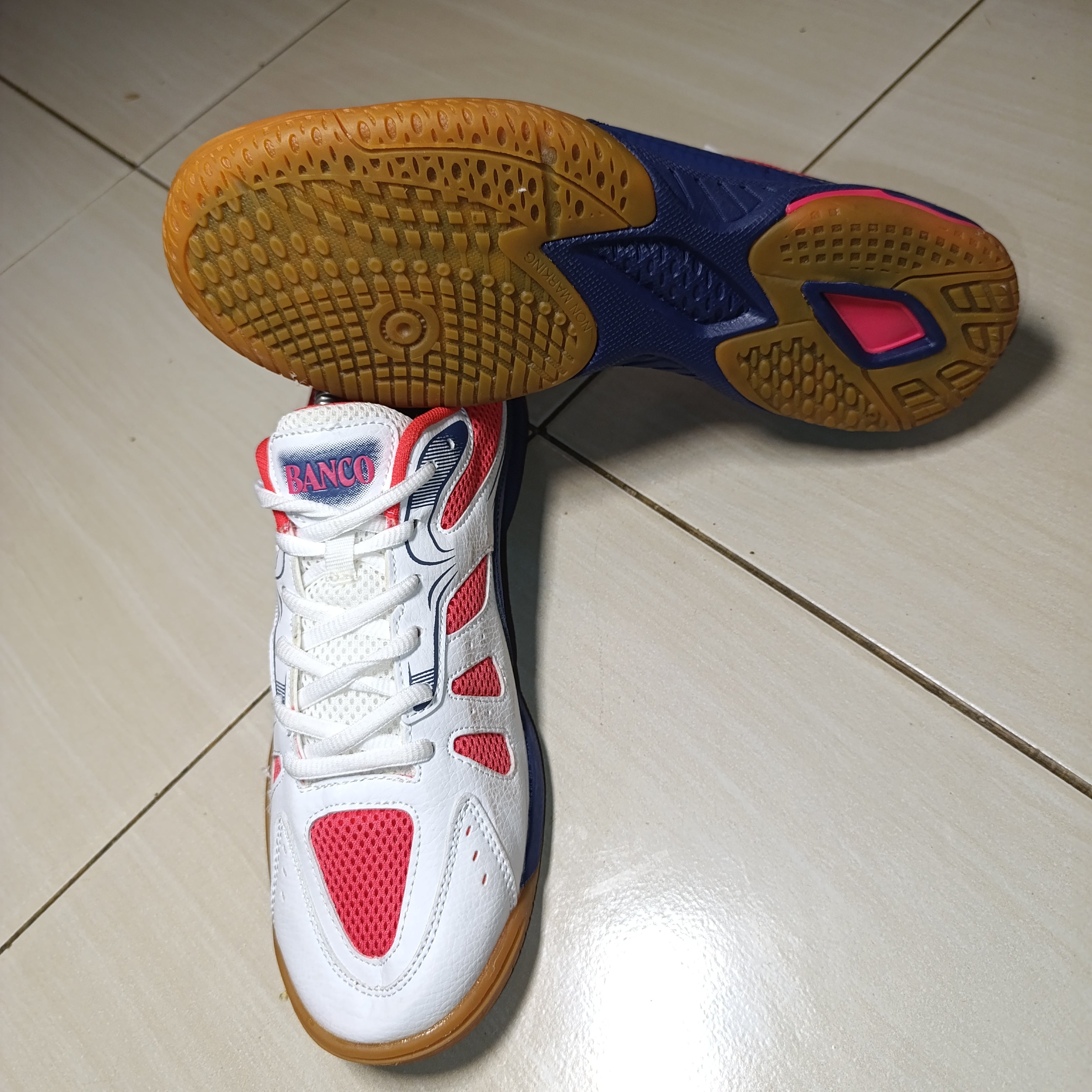 Banco Red-White Indoor Court Sneakers – Performance & Comfort